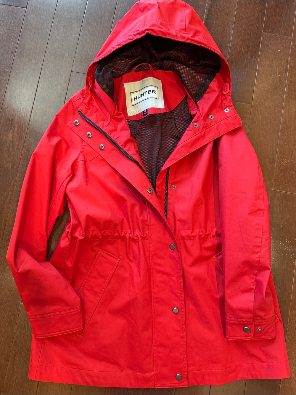 Hunter rain coat red hooded lined 3/4 length draw cord waist size medium m